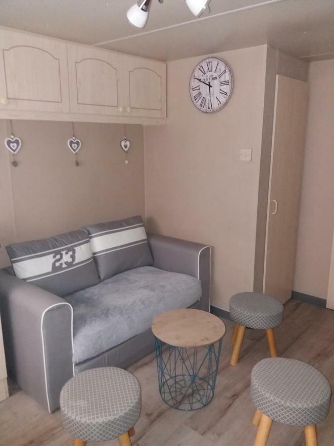 Gite Mobile Home Reamenage A Ugine Entre Albertville Et Annecy Buitenkant foto